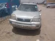 Nissan X-Trail 2004 Nyeupe - 2