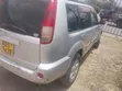 Nissan X-Trail 2004 Nyeupe - 4