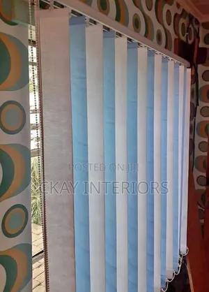 Vertical Blinds za Ofisi - Mpya Kabisa