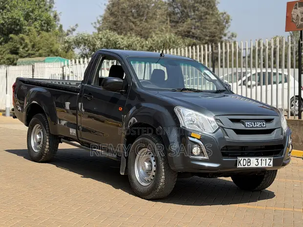 Isuzu D-MAX 2021 Burgundy - 1