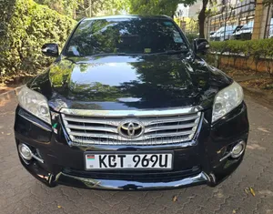 Toyota Vanguard 2012 Nyeusi