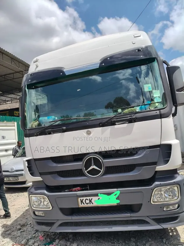 Mercedes-Benz Actros MB3 Single Trailer Head - 1