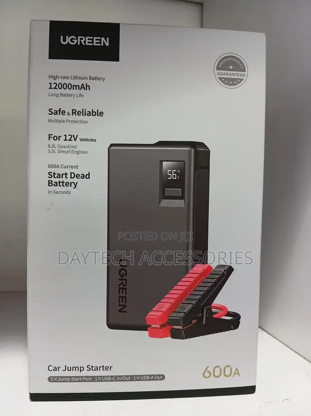 UGREEN ES702 12000mAh Jump Starter Power Pack - 1