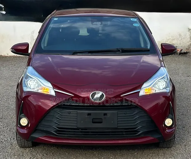 Toyota Vitz 1.3 FWD 5dr 2019 Maroon - 1