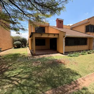 Townhouse ya Vyumba 5 vya Kulala, Zote ni En-suite na DSQ, Lavington, Valley Arcade kwa Uuzaji