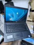 Dell Latitude 7280 Laptop: Intel Core i7, 8GB RAM, 256GB SSD - 3