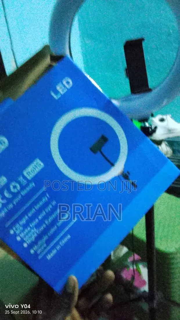 Brand New LED 660 Pro Ring Light - 1