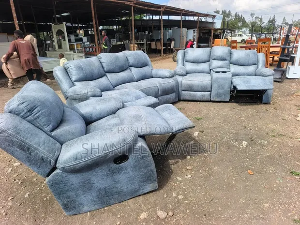 Clean 6-Seater Recliner Sofa - 1