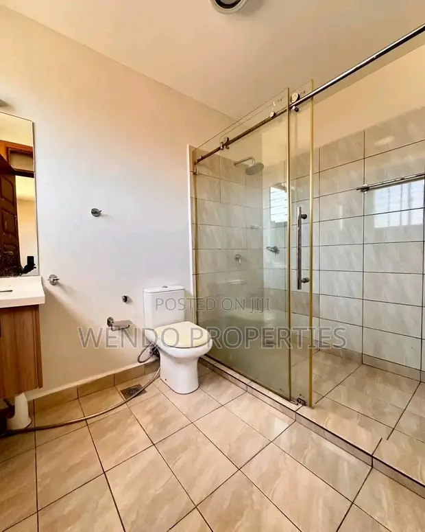 5-Bedroom All-Ensuite Townhouse with DSQ in Lavington - 1
