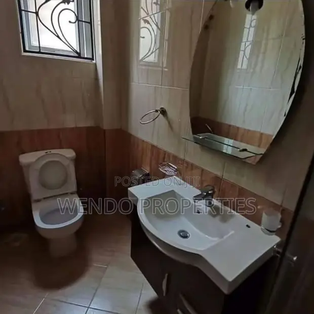 5-Bedroom Townhouse for Rent in Lavington - 1