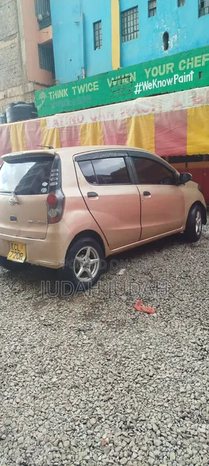 Daihatsu Mira 2010 Gold