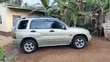 Suzuki Escudo 1999 Dhahabu - 4