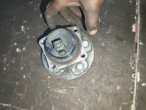 Toyota Premio 260 Rear Hub Bearing (Iliyo tumika)