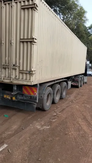 BHACHU Trailer Safi Mercedes-Benz Actros Box Body