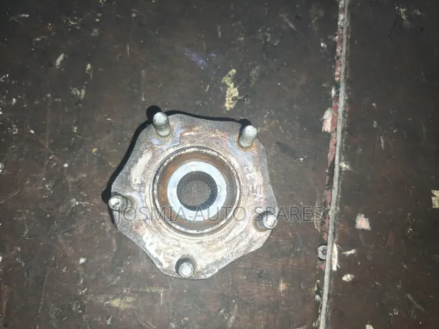 Nissan X-Trail NT32 Front Hub Bearing (Used) - 1