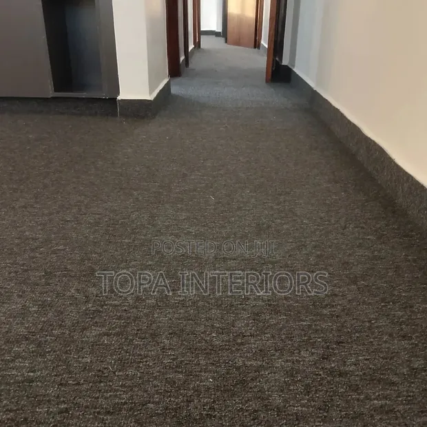 Carpet za Kiofisi za Grey - Kufunika Sakafu Nzima - 1