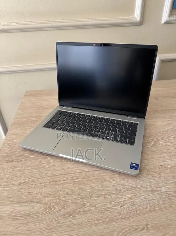 Dell Pro 14 Premium Laptop - 16GB RAM, 512GB SSD - 1