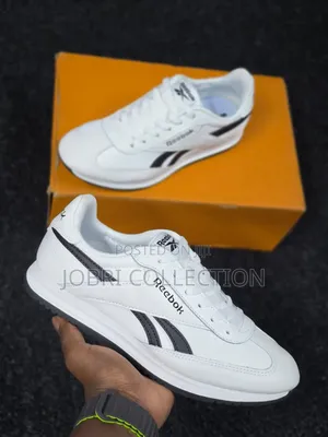 Reebok Jogger Sneakers - Mpya Kabisa