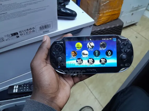Used PlayStation Vita - 1