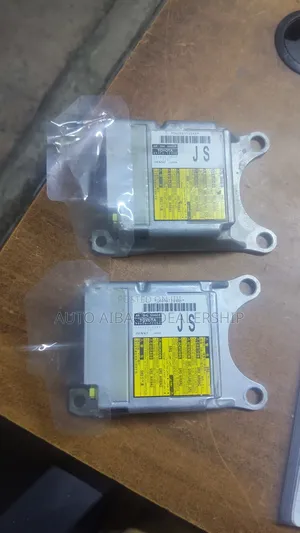 SRS Airbag Computer for Toyota Corolla Fielder and Axio