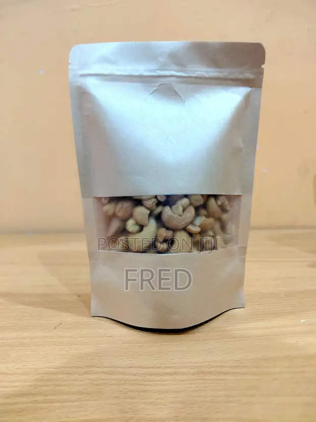 Cashewnuts Zilizochomwa na Chumvi (100g) - 1
