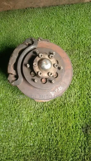 Isuzu D-MAX Hub Bearing, Disc, Calipers (Used)