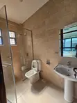 Nyumba ya Vyumba 5 na DSQ 2 za Kukodisha Lavington - 2