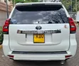Toyota Land Cruiser Prado 2.8 2018 Nyeupe - 2