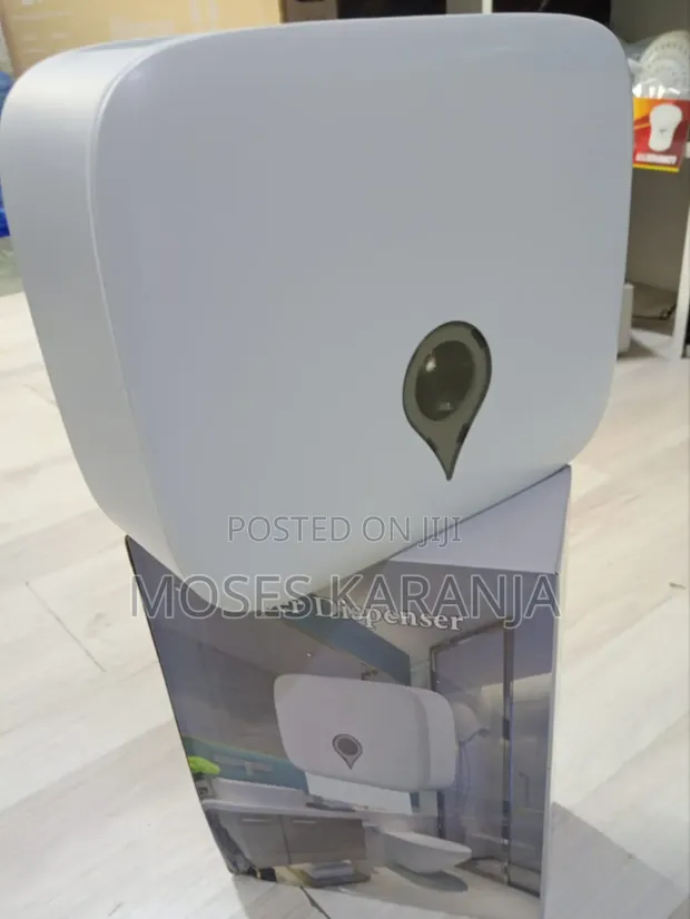 Serviette Holder and Paper Towel Dispenser - 1