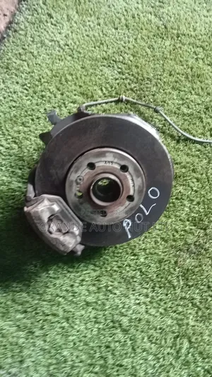 Volkswagen Polo BKY Hub Bearing, Disc, Calipers (Used)