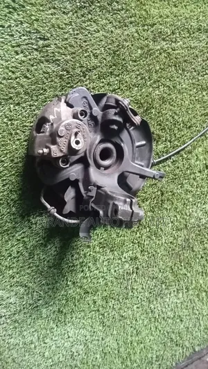 Volkswagen Polo BKY Hub Bearing, Disc, Calipers (Used)