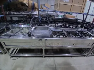 Custom Commercial 3-Burner Gas Cooker with Integrated Units