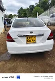 Nissan Tiida 1.5L 16V 2010 Nyeupe - 5