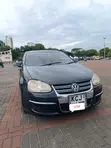 Volkswagen Jetta 2010 Nyeusi - 1