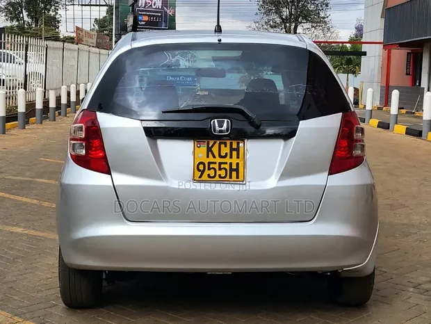 Honda Fit Sport 2009 Silver - 1