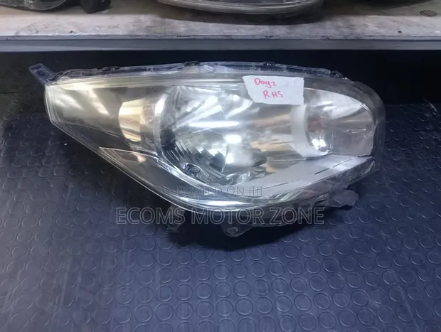 Nissan Dayz 2012 Headlight - 1