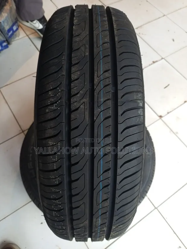 Tyres 195/60R15 - Mpya Kabisa - 1