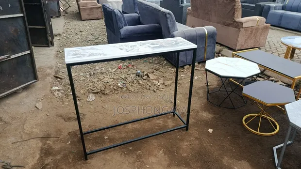 Meza ya Konsoli ya Metali - Nyeusi - 1