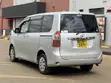 Toyota Noah 2010 Nyeupe - 5