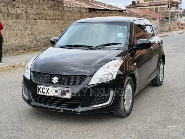 Suzuki Swift 2012 Black - 1