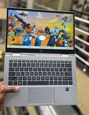 Laptop HP EliteBook 830 G8 - Core i7, 16GB RAM, 512GB SSD