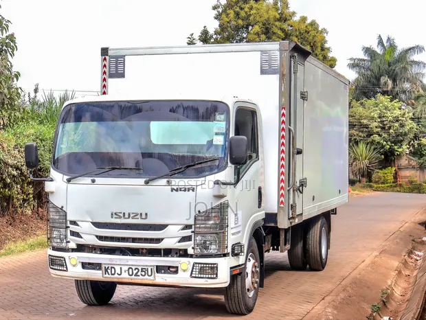 Isuzu NQR 2022 - Fibre Closed Body Truck - 1
