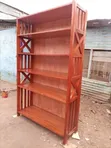 Rafu ya Vitabu ya Mbao Imara ya Premium, Ngazi 5, na Vitu vya X vya Kijiometri - 2