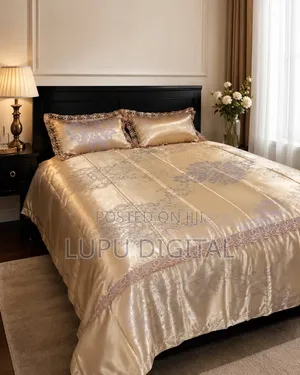 Seti ya Cover ya Duvet ya Hariri na Muundo wa Renda