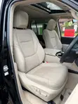 Toyota Land Cruiser LC300 2023 Nyeusi - 2