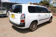 Toyota Succeed 2011 Nyeupe - 4