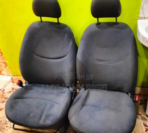 Toyota Vitz/Platz XP10 Complete Seats Set (1999-2005) - 1
