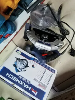 Maxmech 1400W 7-inch Circular Saw