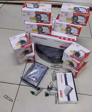 Hikvision 8CH HD CCTV System: 4 Dome, 4 Bullet Cameras