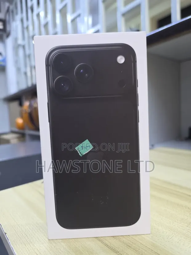 New Apple iPhone 18 Pro Max 256GB Black - 1